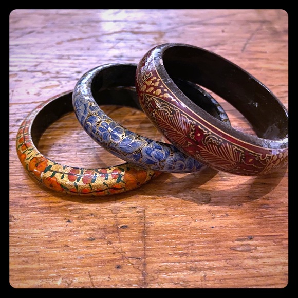 💎 Set of three ornate papier-mâché bangles - Picture 1 of 3
